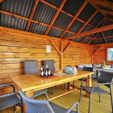 アパート Apartment In Ustronie Morskie By The Beach, Cleaning Included *